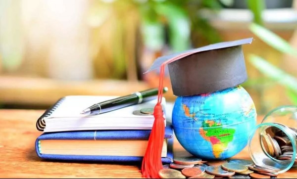 Studijní stipendium Olomouckého kraje na studium v zahraničí v roce 2022