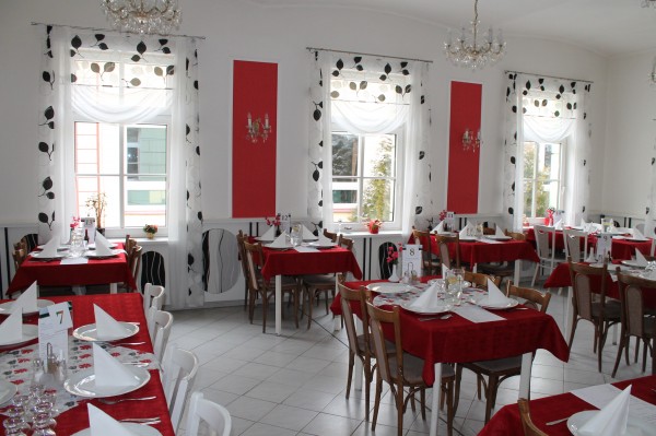 Hotelová škola Vincenze Priessnitze a Obchodní akademie Jeseník