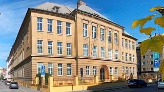 Obchodní akademie, Olomouc, tř. Spojenců 11