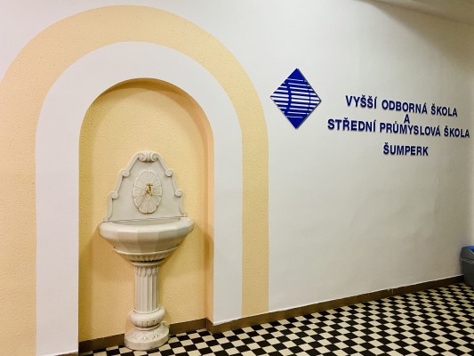 Vyšší odborná škola a Střední průmyslová škola, Šumperk, Gen. Krátkého 1